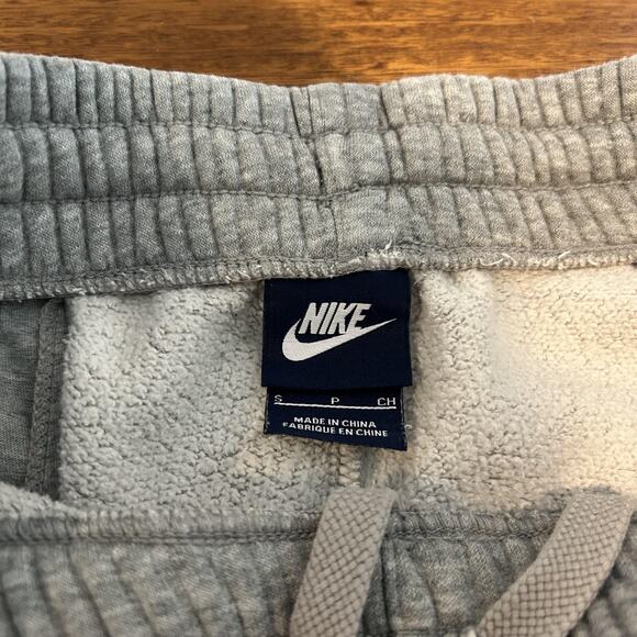 Nike Sweatpants Mens Small Gray Fleece Pants Cargo Pockets Drawstring 586385-063 - Picture 2 of 11